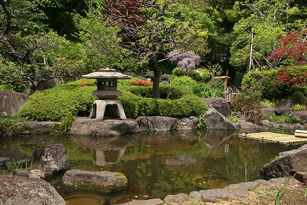 Hasedera_temple_in_Kamakura-sm